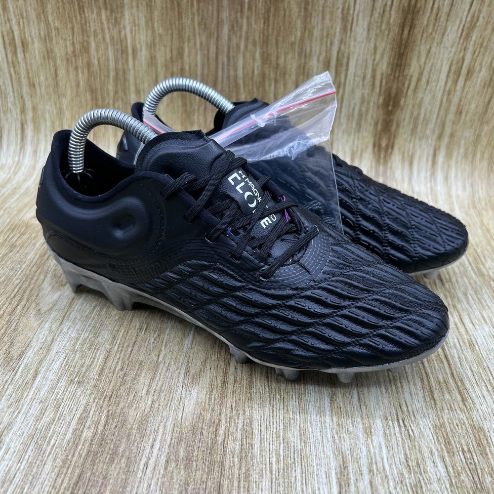 Under Armour Magnetico Elite‎ 3 FG Mens Size 4.5 Black Soccer Cleats 3026740-001